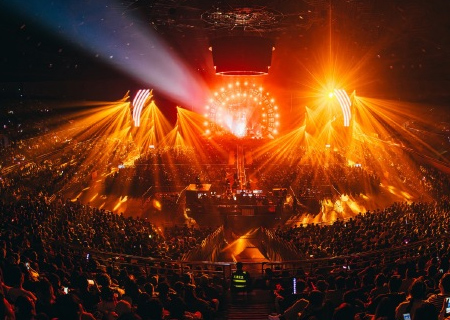 今年会LED显示屏闪耀痛仰乐队天津演唱会